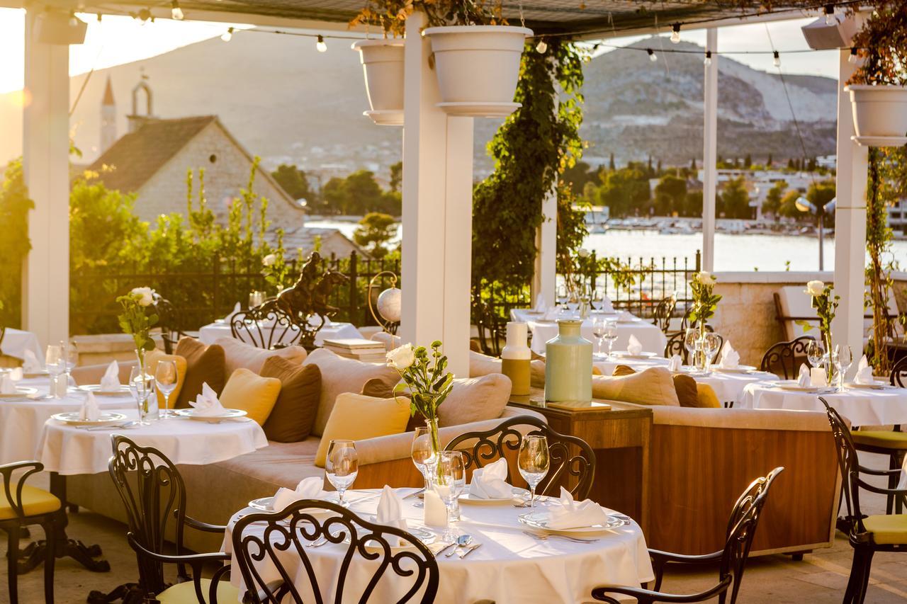 Hotel Brown Beach House & Spa Trogir Ngoại thất bức ảnh